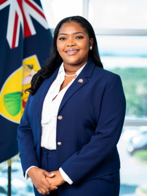 Minda-Harts-1_0004_Julianna-Musgrove